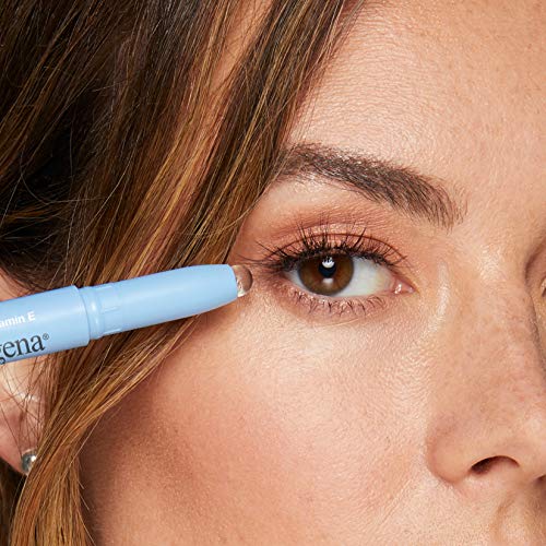 51MAiU2xyiL Quick Fix for Makeup Mishaps: Neutrogena Makeup Remover Eraser Stick