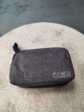 Hanging Travel Toiletry Bag,Portable Toiletry Organizer Kit